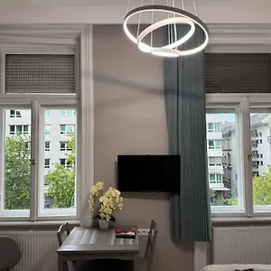 Diamond Apartments Near Gozsdu Udvar Budapest